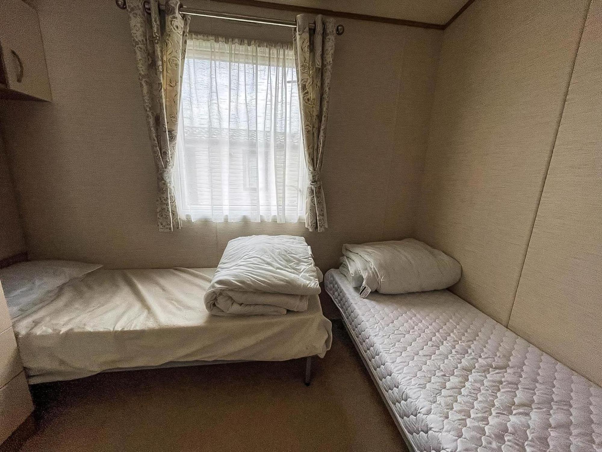 فندق Lovely 6 Berth Caravan With Decking And Wifi In Kent, Ref 47017C وايتستابل المظهر الخارجي الصورة